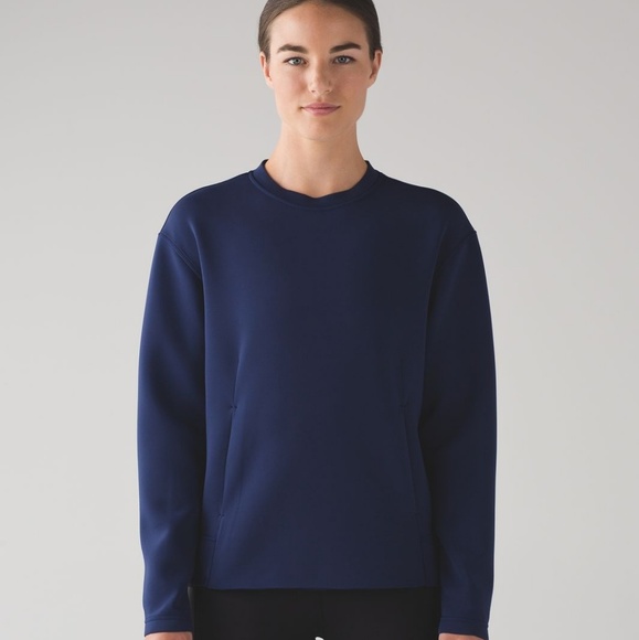 lululemon athletica Tops - Lululemon Embrace the Space Crew Hero Blue size 8